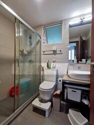 1 Canberra (D27), Condominium #501650911